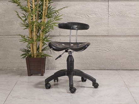 Dövme Sandalyesi | Amortisörlü, Plastik Oturaklı, Plastik Arkalıklı | MC-4207